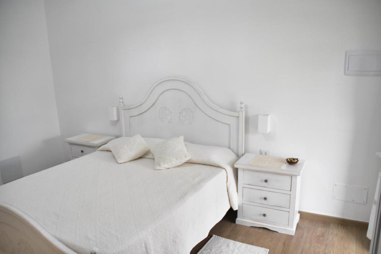 B&B Villa Luisella 카스티아다스 외부 사진
